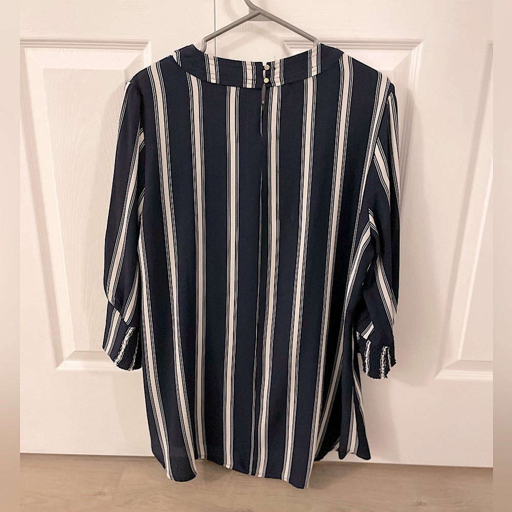 Stripped blue plus size top - Picture 2 of 3